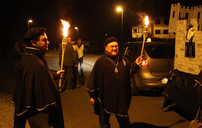 halloween-parade-beez-2009-02