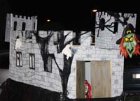halloween-parade-beez-2009-13